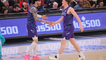 九游体育下载-NBA彩经：黄蜂拿下魔术&amp;勇士射落太阳分别锁定分区第八